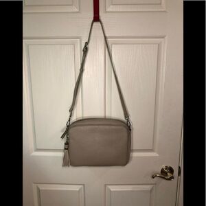 Moda Luxe purse 
